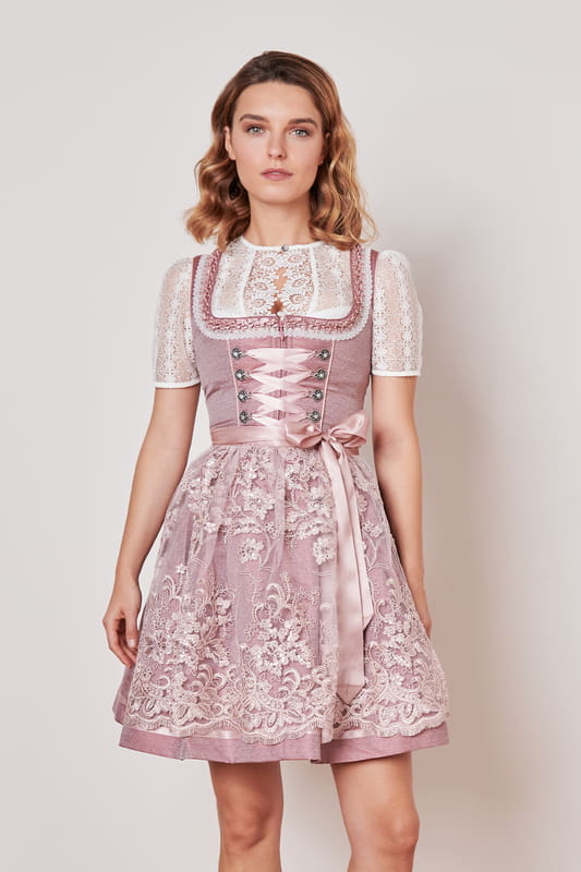 Bezauberndes Dirndl. Das Dirndl Smilla überzeugt auf den ersten Blick. Mit diesem Dirndl bist du der Hingucker!