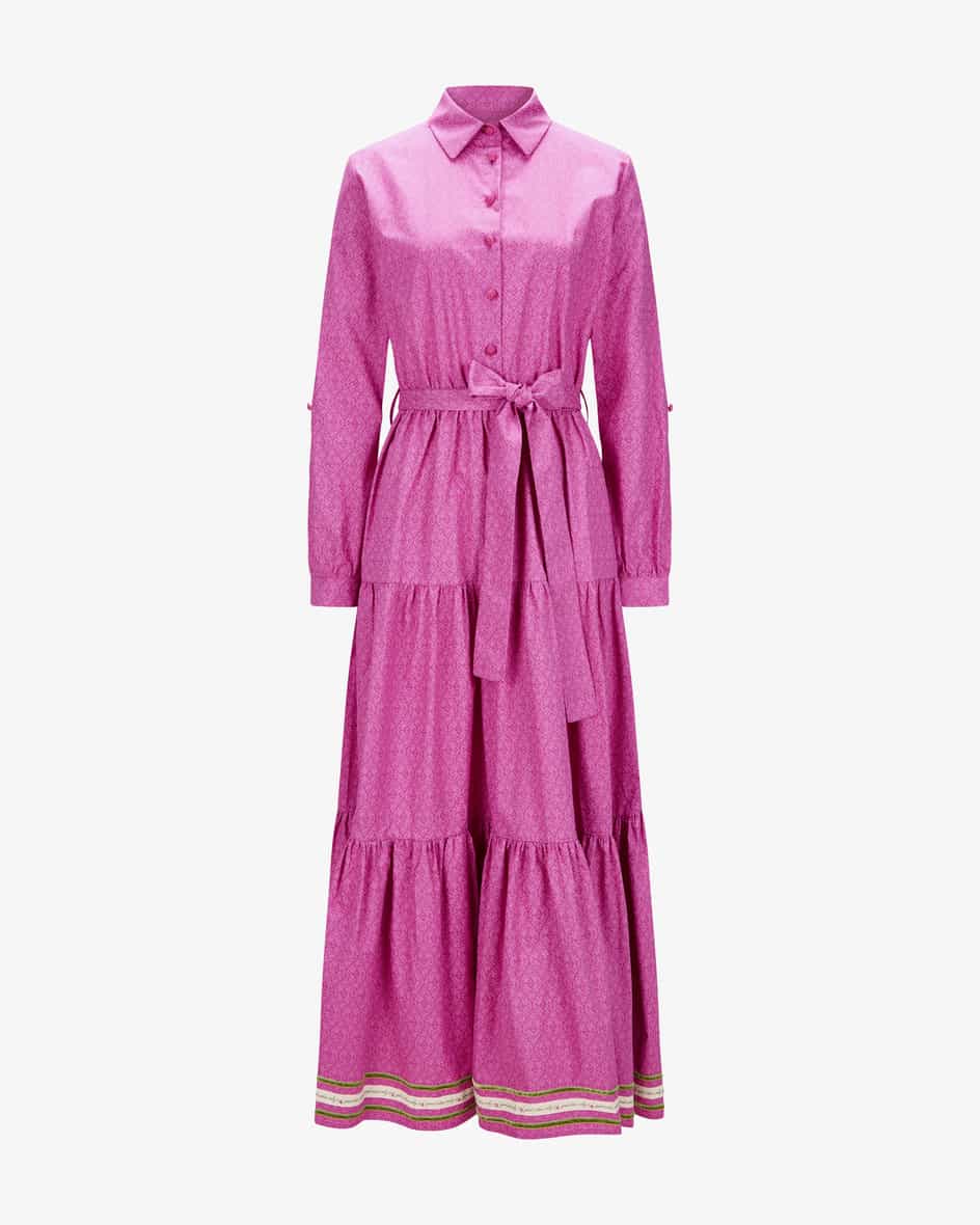 Trachten-Hemdblusenkleid für Damen von Lotta Love in Fuchsia. Einzigartig undfeminine – liebevoll verziert mit Bändern