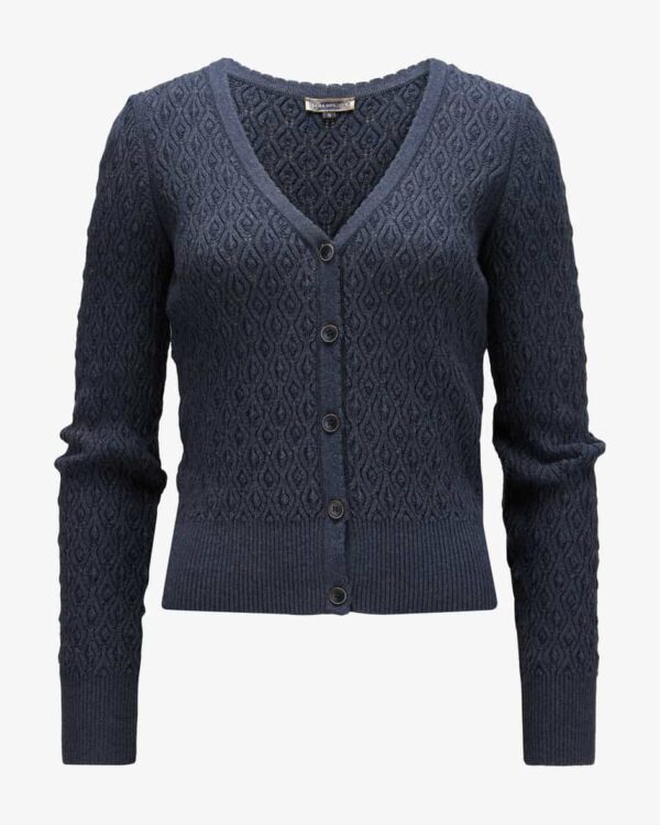 Boheme Trachten-Strickjacke für Damen von Lena Hoschek in Blaugrau. DasraffinierteStrick-Muster sowie Knöpfe mit floralem Dessin untermalen die.... Mehr Details bei Lodenfrey.com!