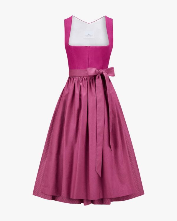 Midi-Dirndl mit Schürze für Damen von LODENFREY München 1842 in Fuchsia. DasModell besticht dank des Leinen-Mieders sowie der Paspelierungen.... Mehr Details bei Lodenfrey.com!