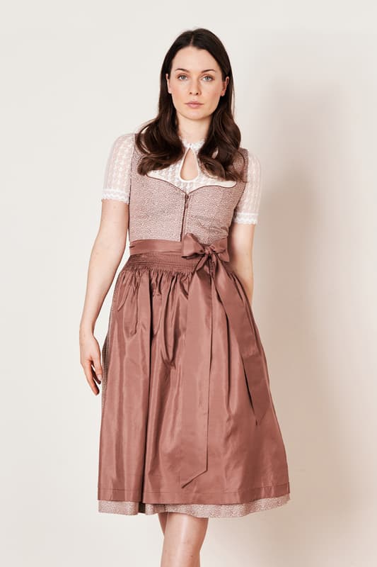 Stilvolles Dirndl Guiseppa (70cm) ist ein traditioneller Klassiker